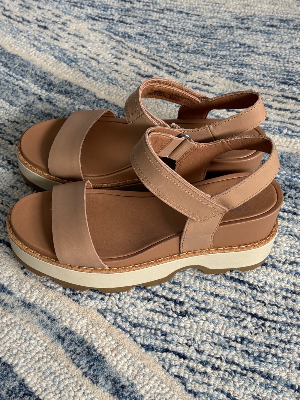 NWOT-Sorel Joanie IV Strap Wedge, Never Worn, No Box, Size 7.5